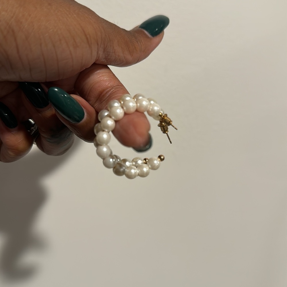 FAUX PEARL HOOPS